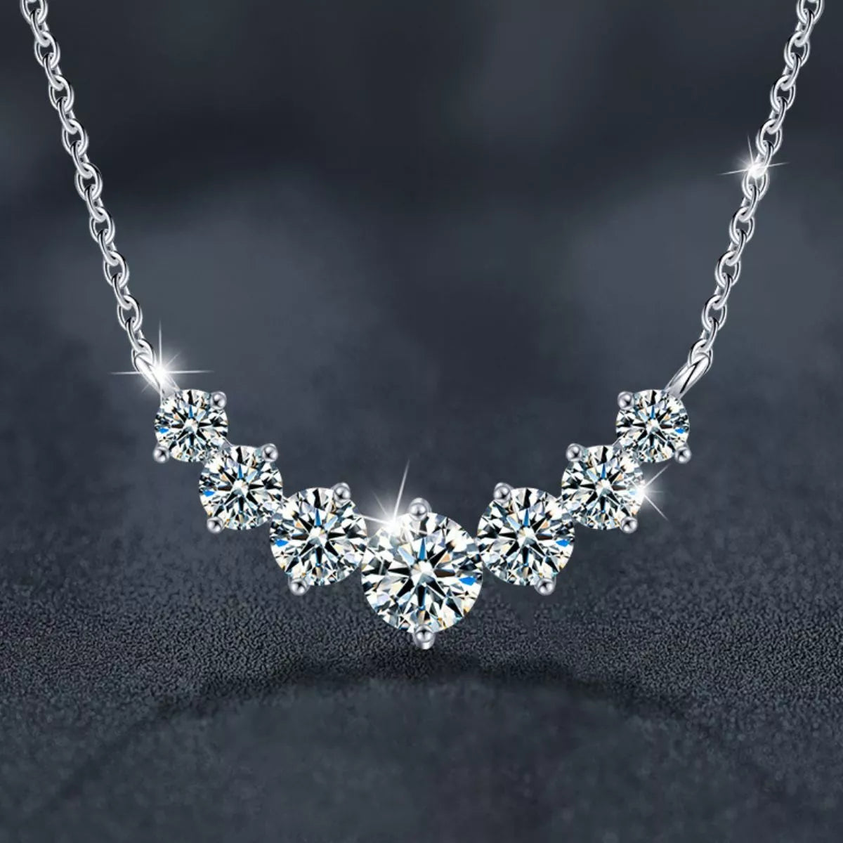 Close-up of 1.7 Carat Moissanite 925 Sterling Silver Necklace