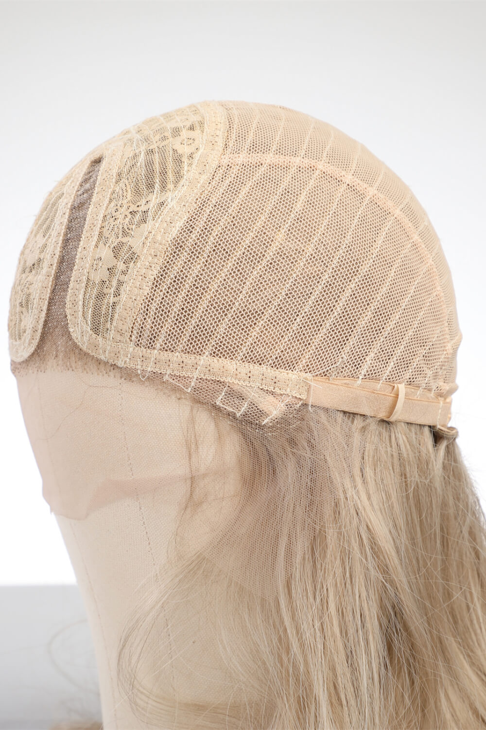 Detail shot of soft flowing wave texture on Rebellious Gal 25" wig weft