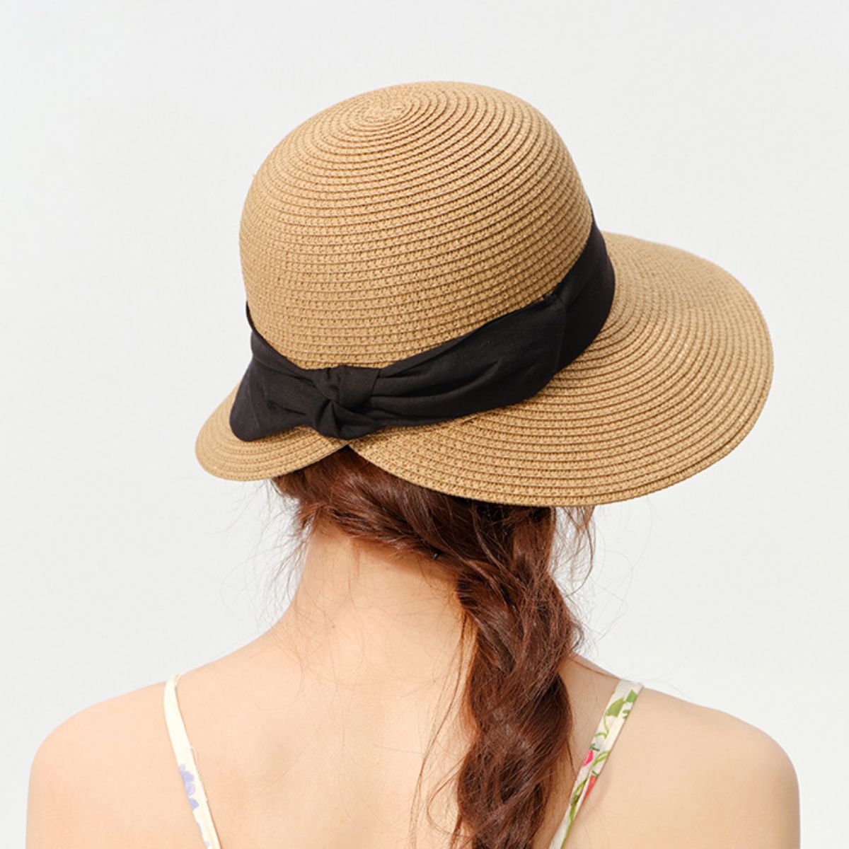 Summer sun hat with structured brim detail