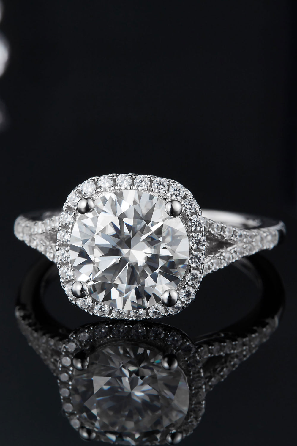 3 carat moissanite halo ring in platinum-plated sterling silver