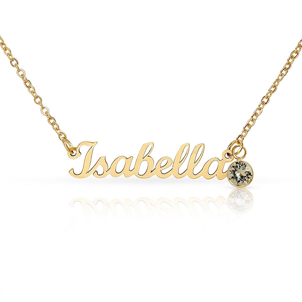 isabella necklace gold close up shot