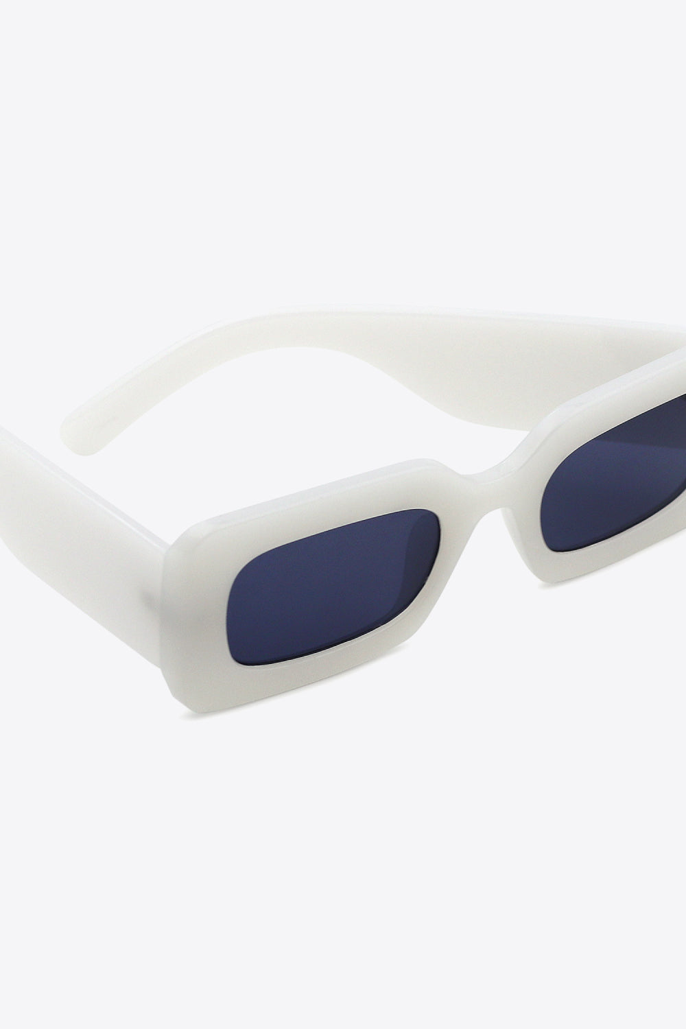 Rectangle UV400 sunglasses with polycarbonate frame