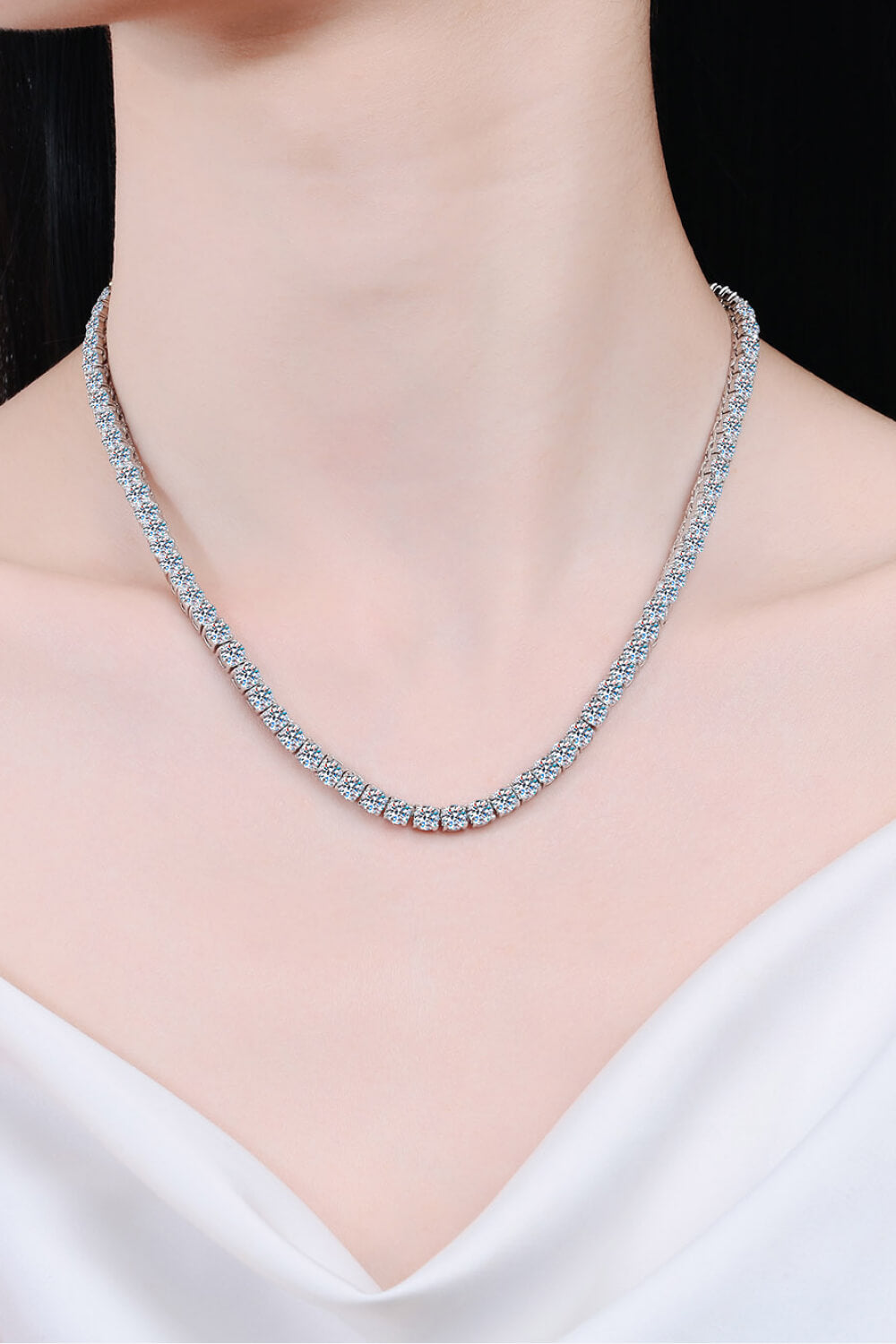 31.8 Carat Total 925 Sterling Silver Rhodium-Plated Statement Piece on Models Neck | Rebellious Gal Jewelry